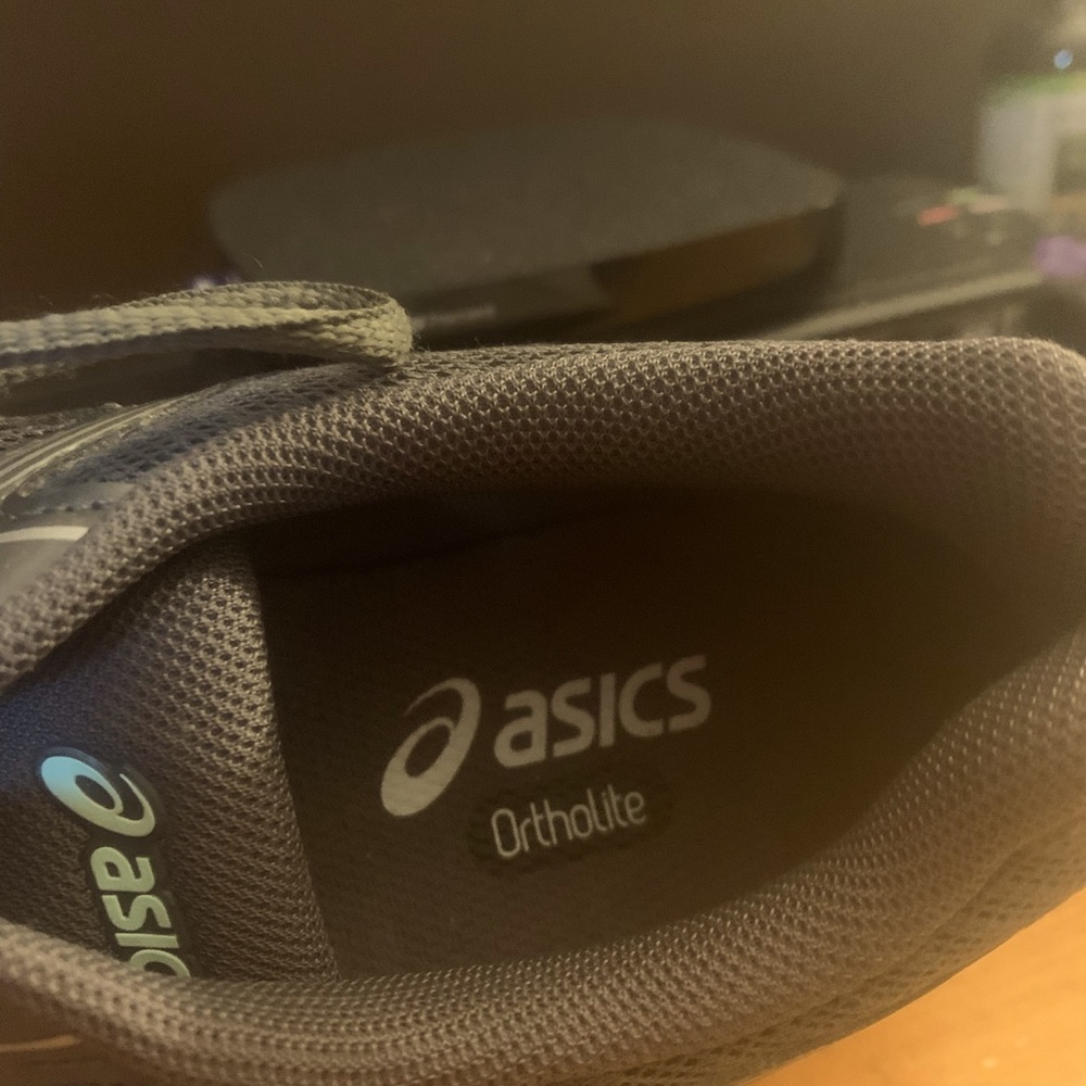 Asics Ortholite charcoal gray/ light grey and mint green. Women’s size 8